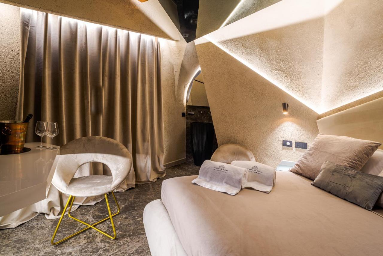 Le Suites Del Duomo Luxury Katanya Dış mekan fotoğraf